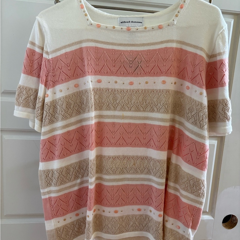 Alfred Dunner Cream Boxy Short Sleeve Tee